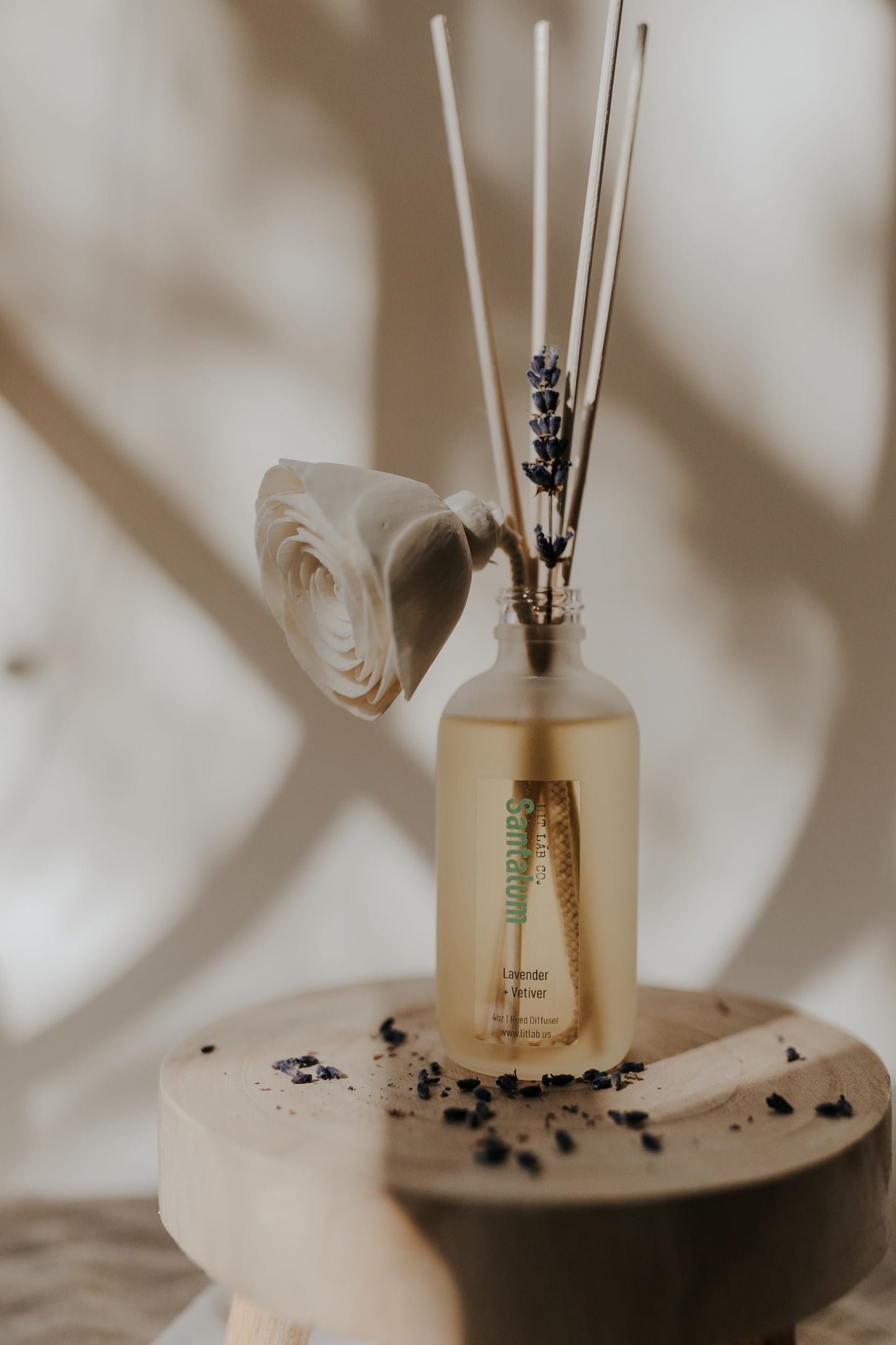 Santalum Floral Diffuser